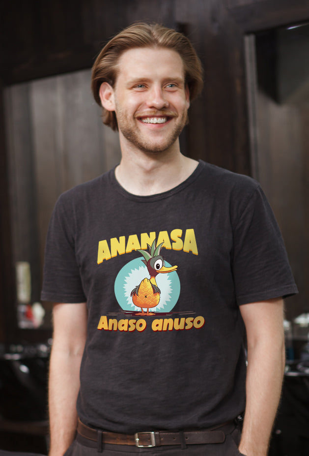 Ananasa Anaso Anuso Uniseksa T-ĉemizo