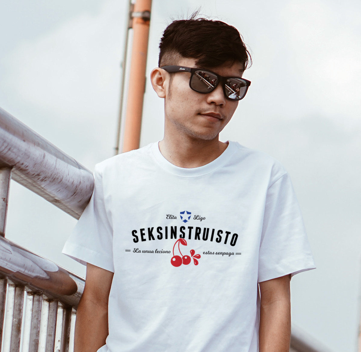 Seksinstruisto Uniseksa T-ĉemizo