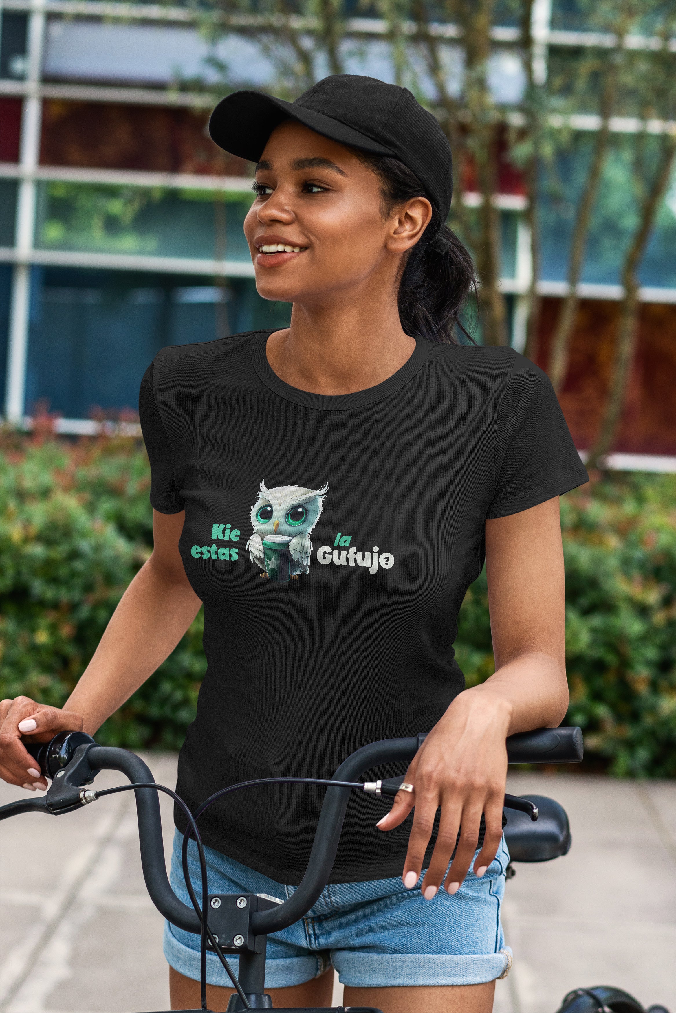 Gufujo Unisex T-shirt