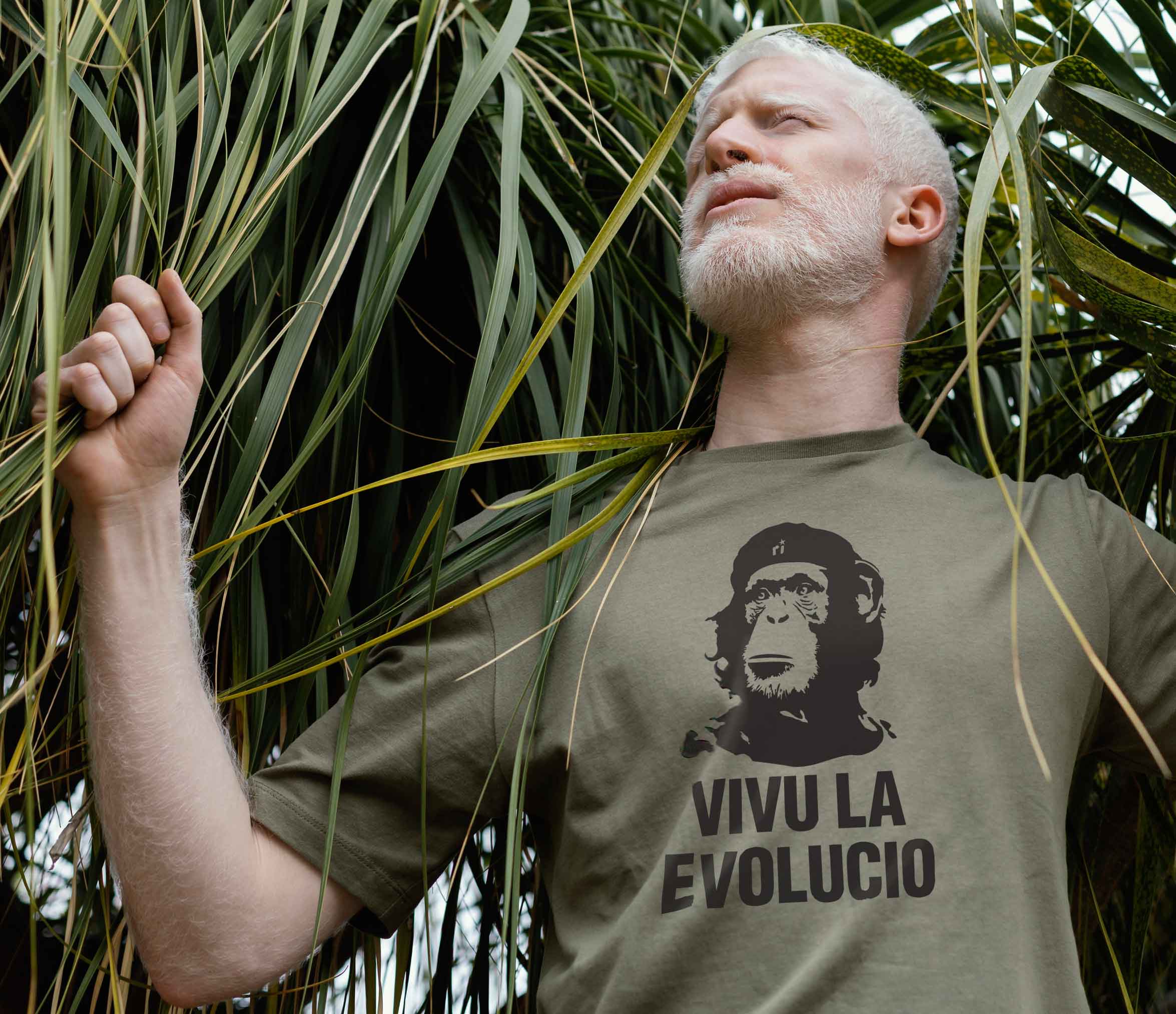 Vivu la Evolucio Unisex T-shirt