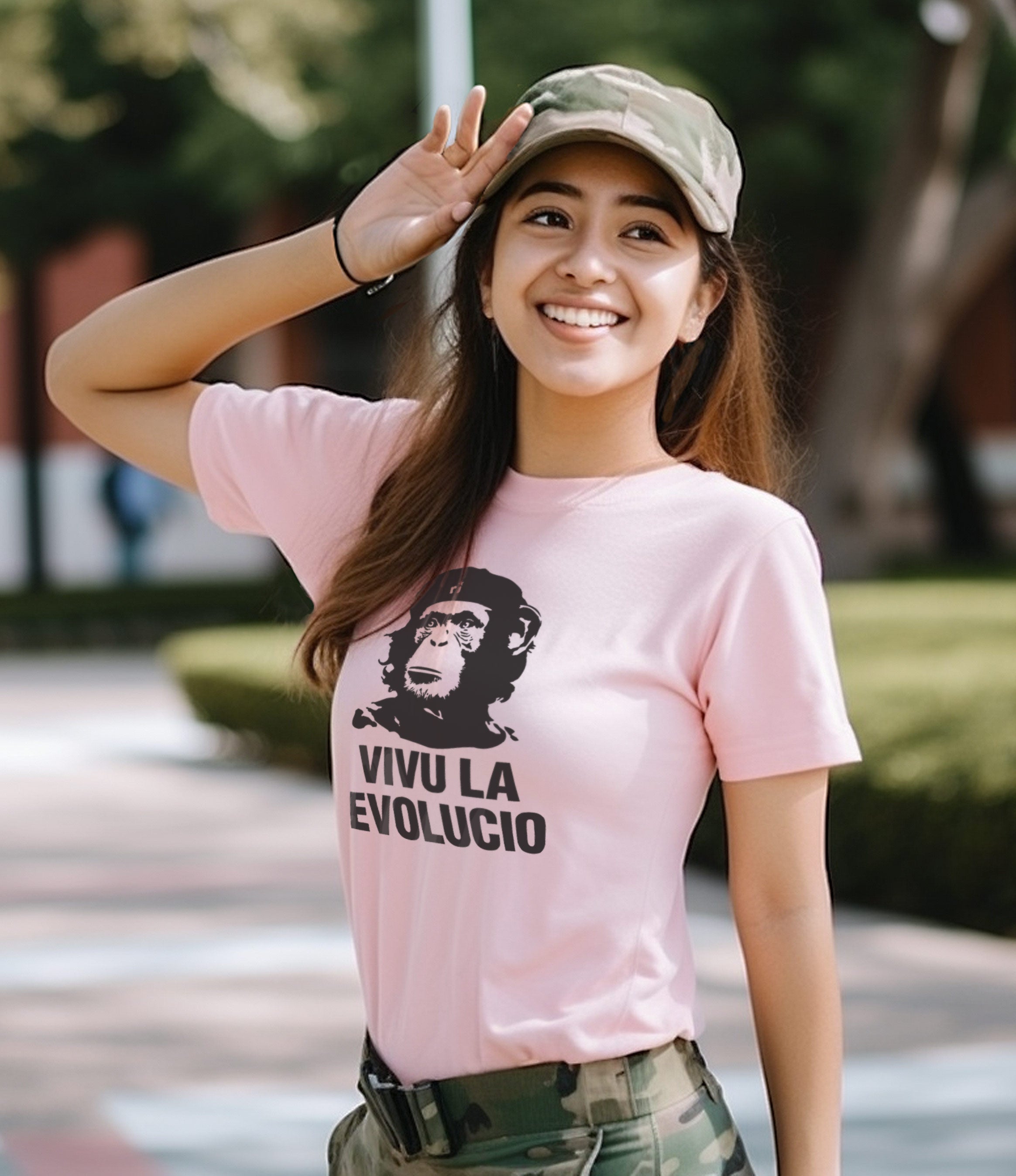 Vivu la Evolucio Unisex T-shirt
