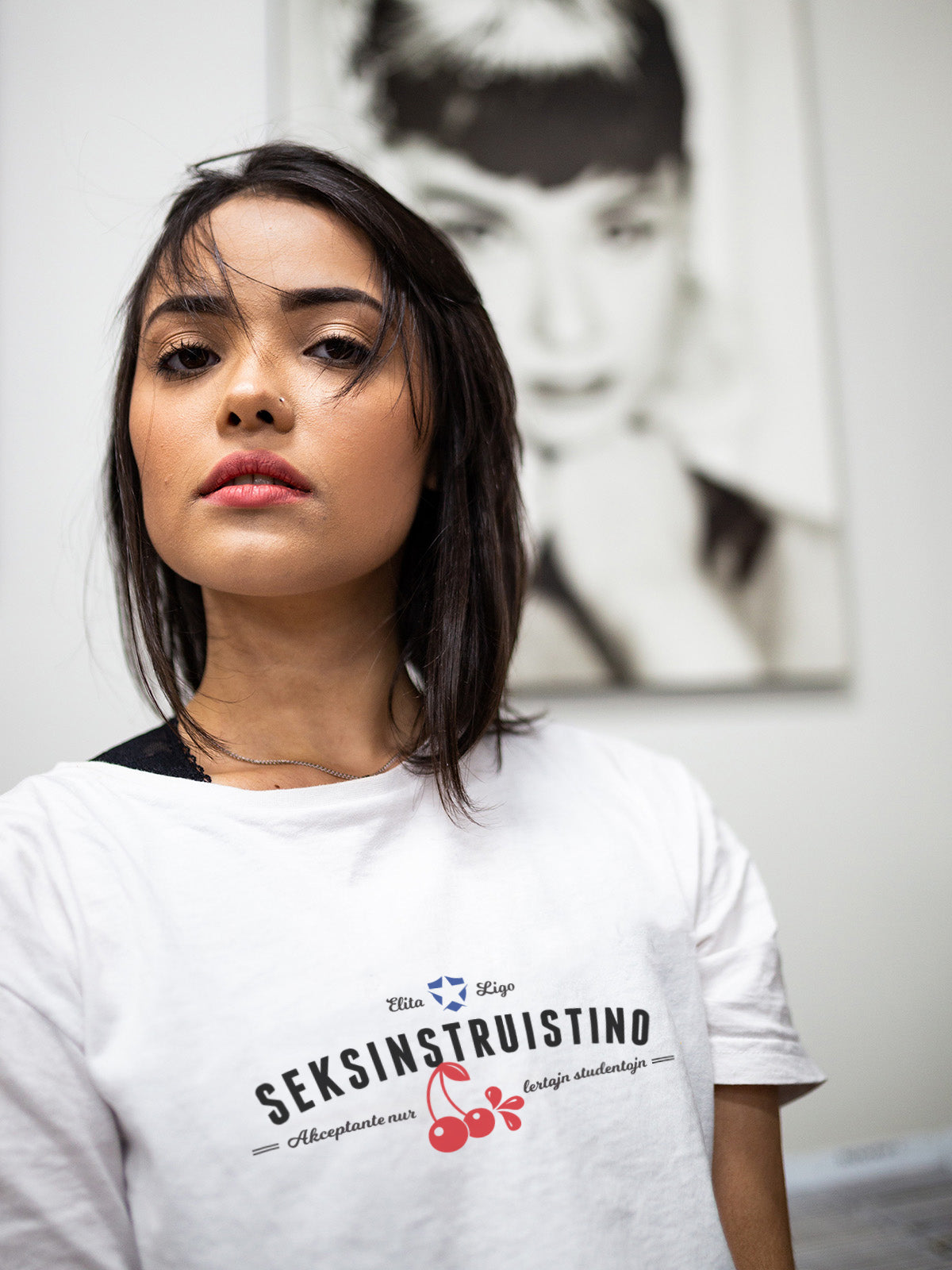Seksinstruistino Womens T-shirt